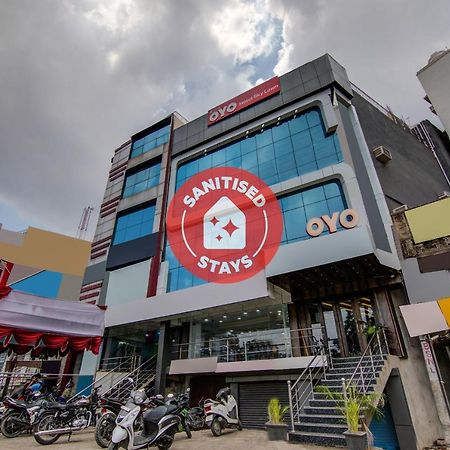 Oyo 12736 Skylawn Hotel Jamshedpur Ngoại thất bức ảnh