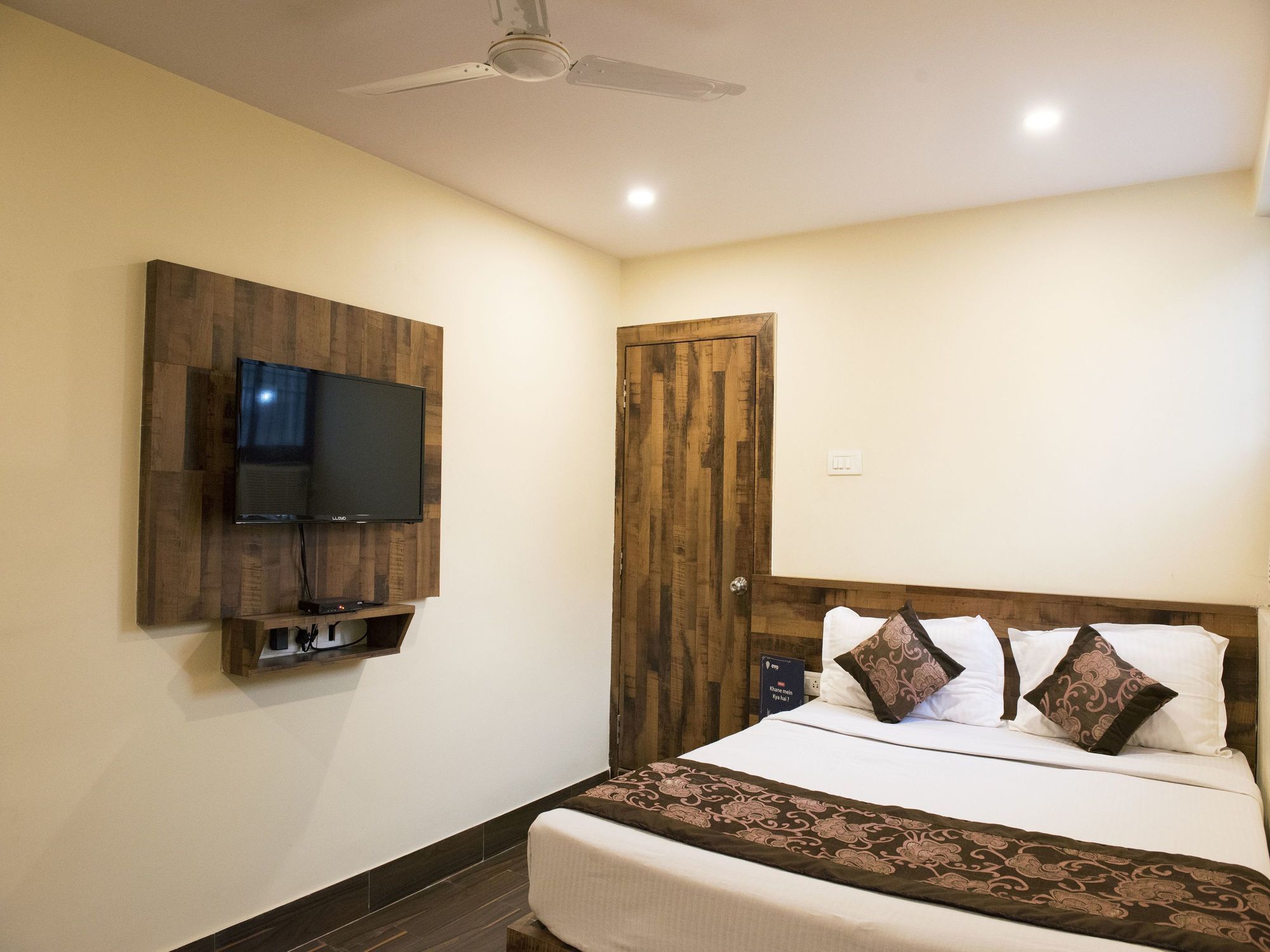 Oyo 12736 Skylawn Hotel Jamshedpur Ngoại thất bức ảnh