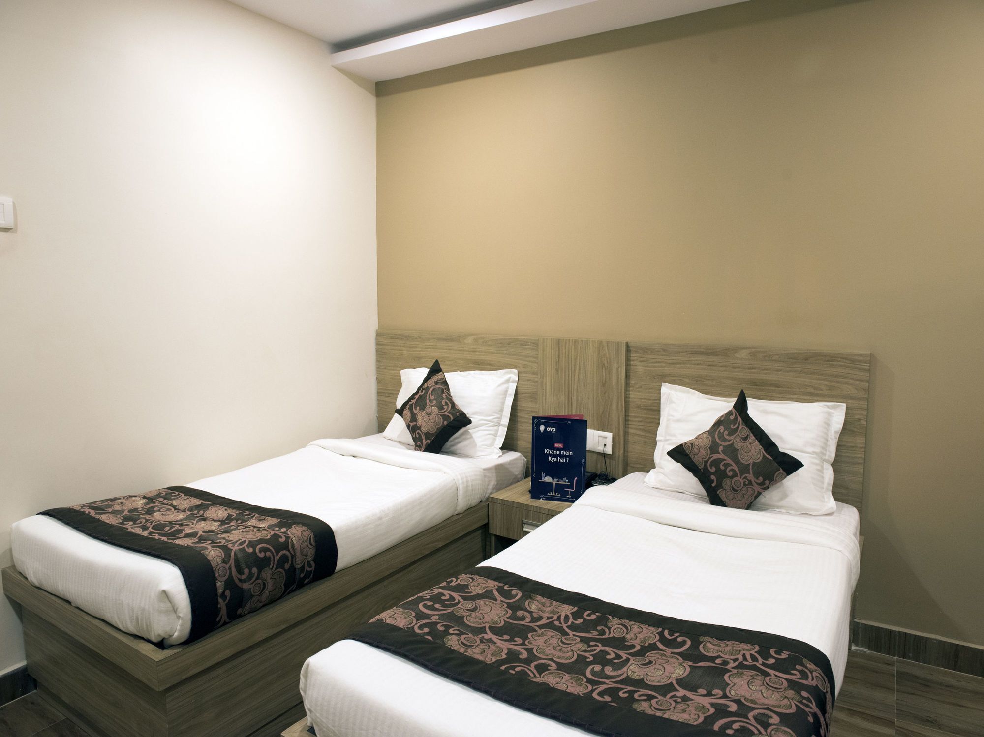 Oyo 12736 Skylawn Hotel Jamshedpur Ngoại thất bức ảnh