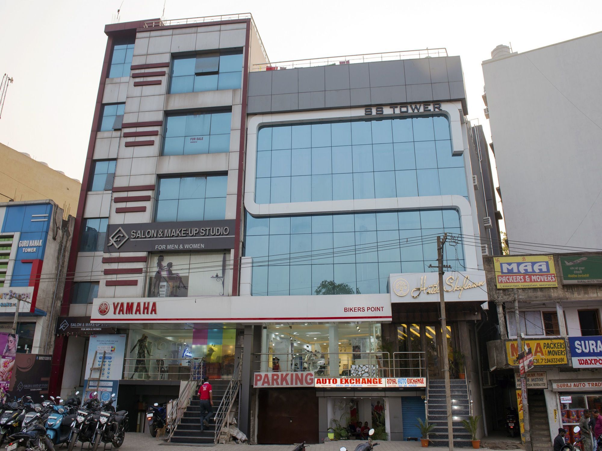 Oyo 12736 Skylawn Hotel Jamshedpur Ngoại thất bức ảnh